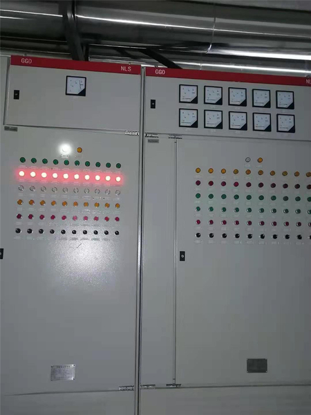 控制柜